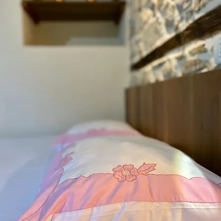 Bed & Breakfast Restaurant & Semani