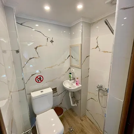Restaurant & Semani Отель типа 