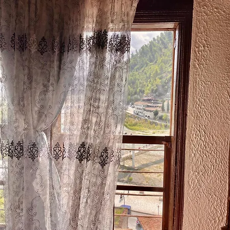 Bed & Breakfast Restaurant & Semani