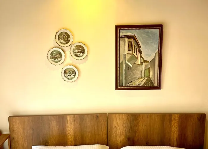 Restaurant & Semani 3* Berat