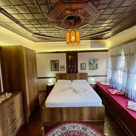 Bed & Breakfast Restaurant & Semani Berat