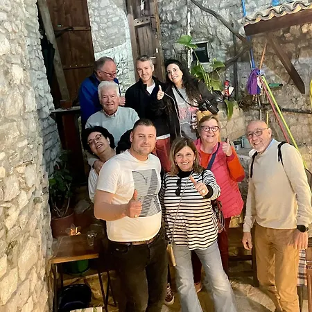Restaurant & Semani Berat