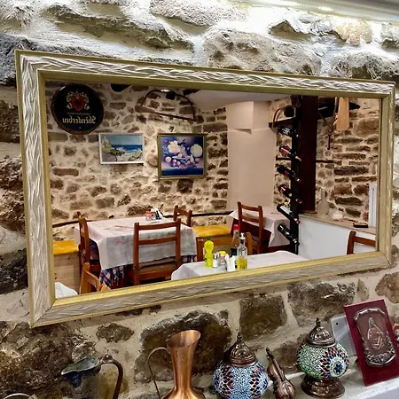 Nocleg ze śniadaniem Restaurant & Semani